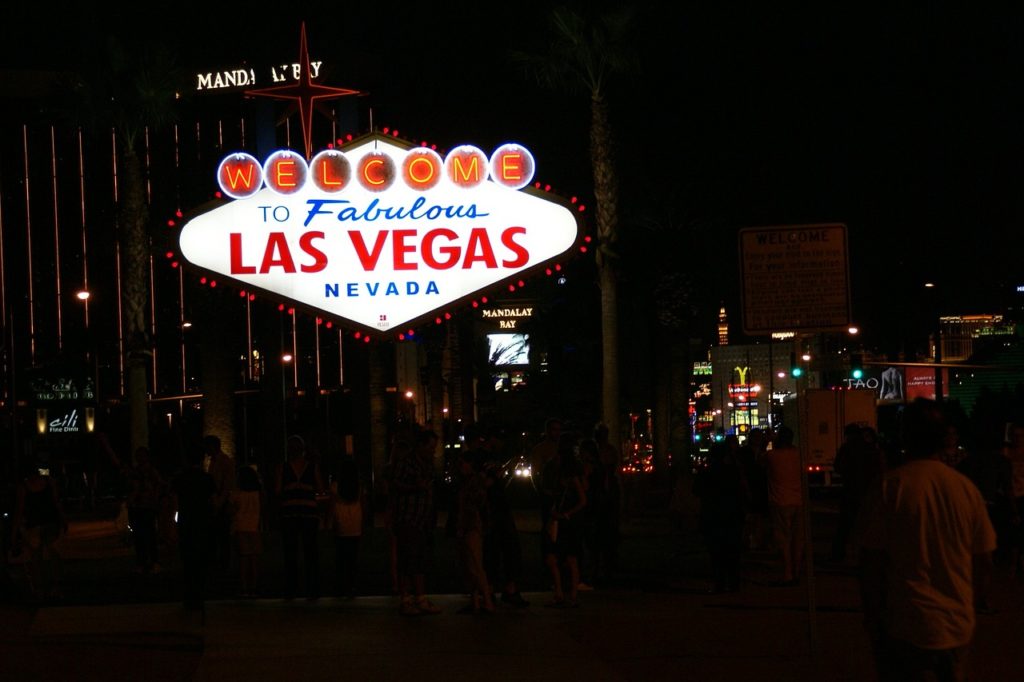 Placa Welcome to Fabulous Las Vegas à noite